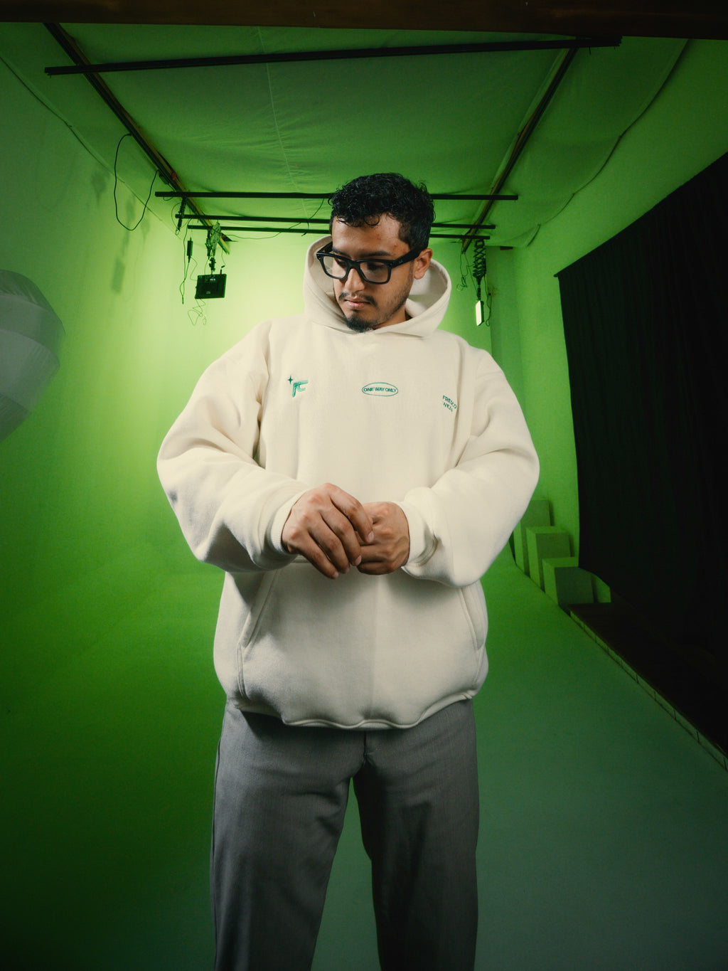 REDEMPTION HOODIE WHITE
